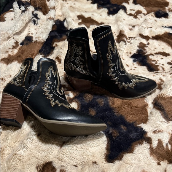 Cowgirl booties - Picture 2 of 2